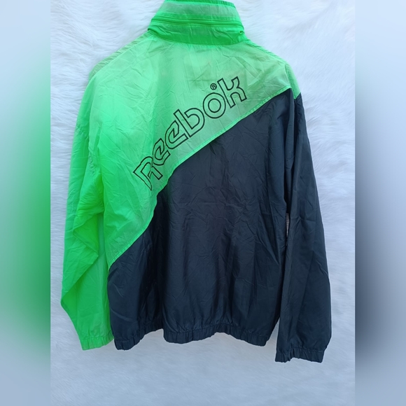 Reebok Neon LooseFit Windcheater Jacket - Picture 6 of 6